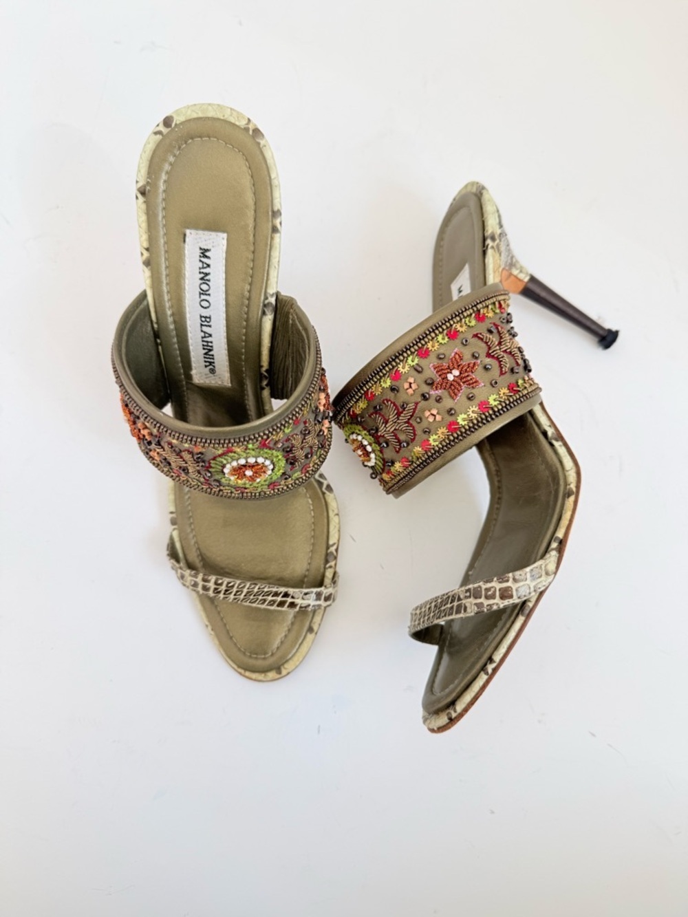 Manolo Blahnik Archival Embroidered Beaded Mule Heels Snakeskin Trim 38.5 Rare